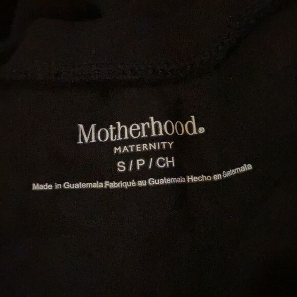 Motherhood Maternity Due In September T-Shirt NWT - Picture 8 of 8